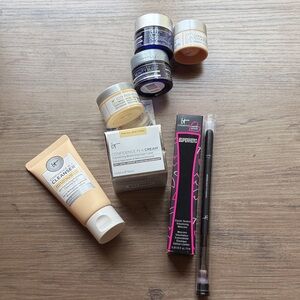 New IT Cosmetics Skincare Bundle